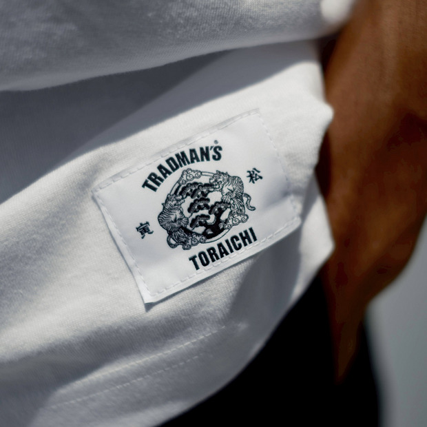 【寅壱 × TRADMAN'S BONSAI】crew neck T-shirts　WHITE 詳細画像